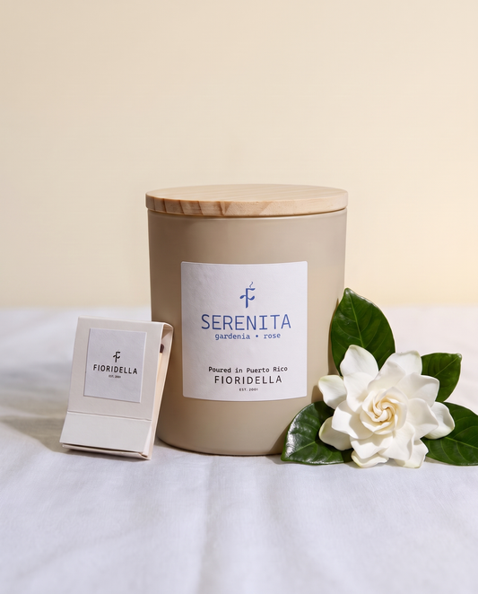 Serenita soy candle in a frosted glass jar, gardenia and rose